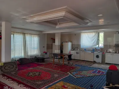 ویلا فلت کوهستانی آبی