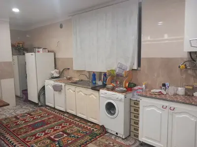 ویلا فلت کوهستانی آبی