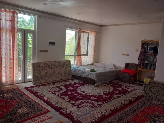 ویلا فلت کوهستانی آبی