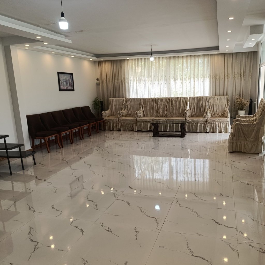 ویلا دوخوابه استخردار آبگرم باغ بیشه