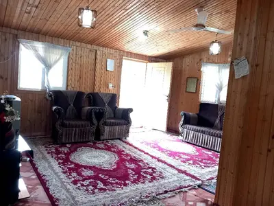 کلبه یک خوابه چوبی هلیا