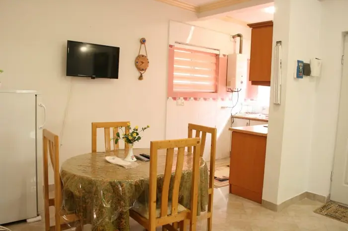 دوخوابه نخل واحد ۱۰۶