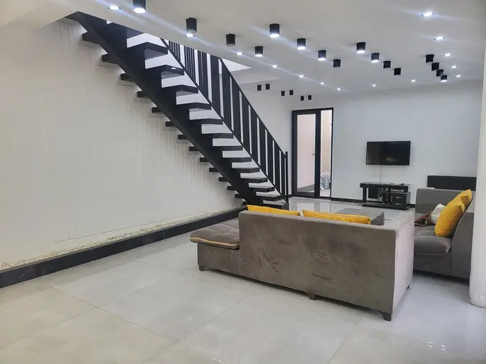 ویلا دوخوابه دوبلکس استخردار یکتا