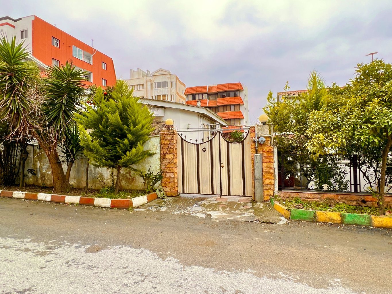 دوخوابه ساحلی شهرک گل پامچال