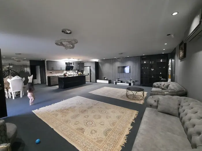 ویلا دوخوابه سرسبز 11