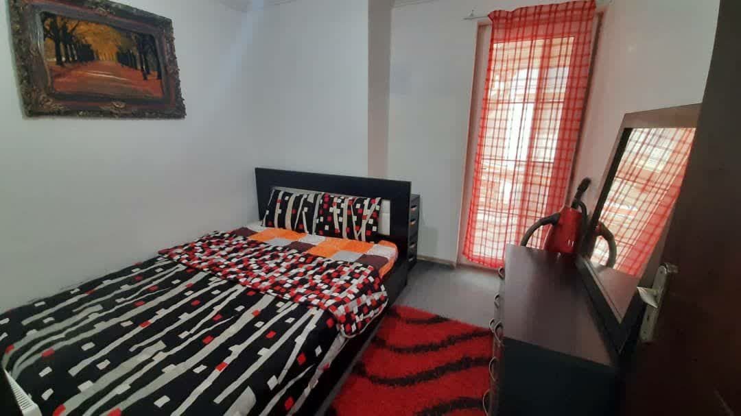 آپارتمان دوخوابه یاد ایام