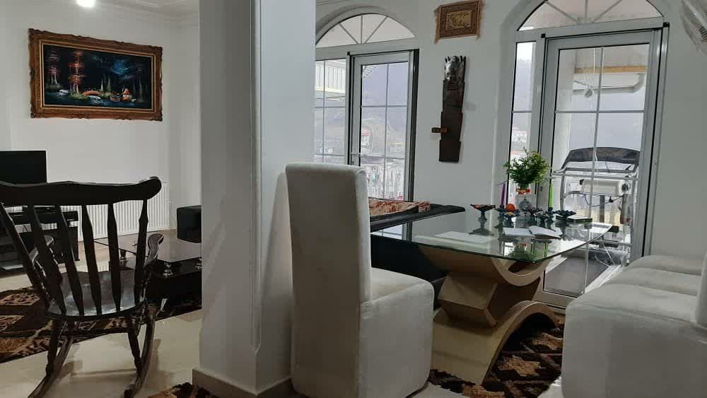 آپارتمان دوخوابه یاد ایام