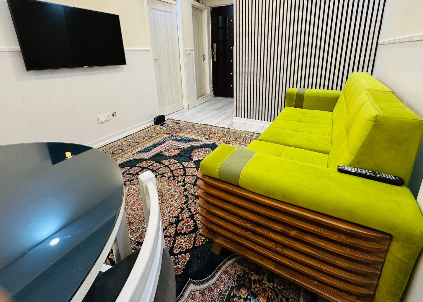 آپارتمان دانشگاه شریف - واحد 1