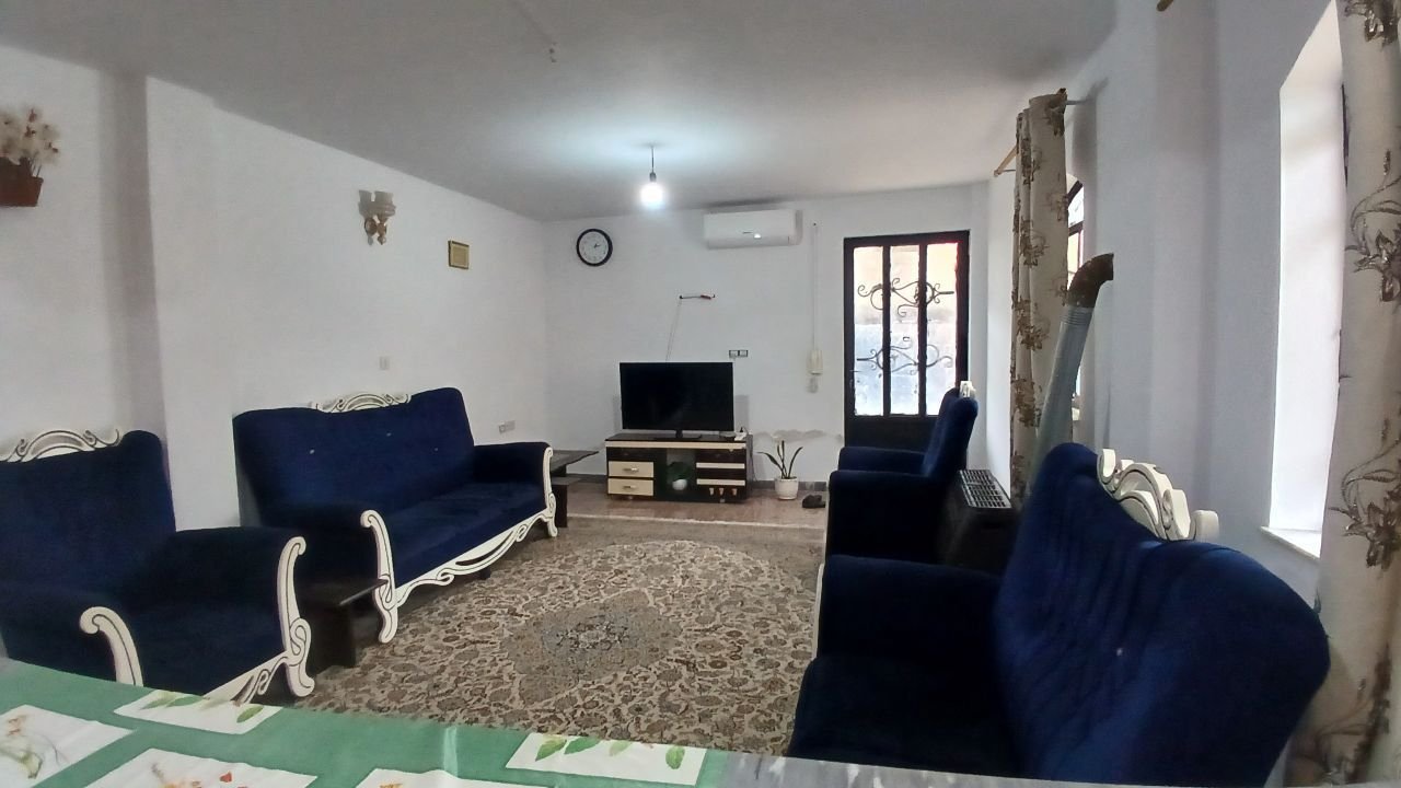 سوئیت یک خوابه گلها 11