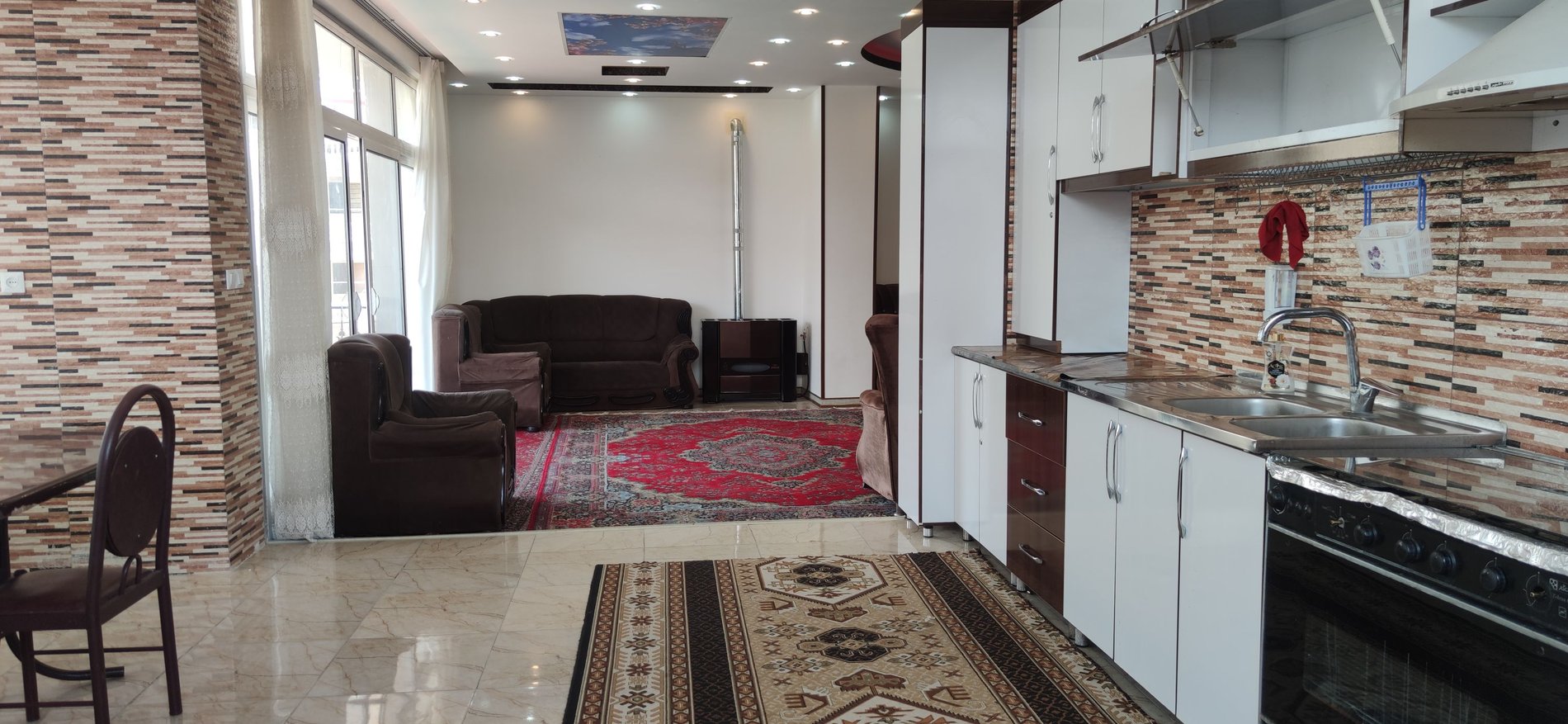 ویلا ویلا ساحلی روف گاردن