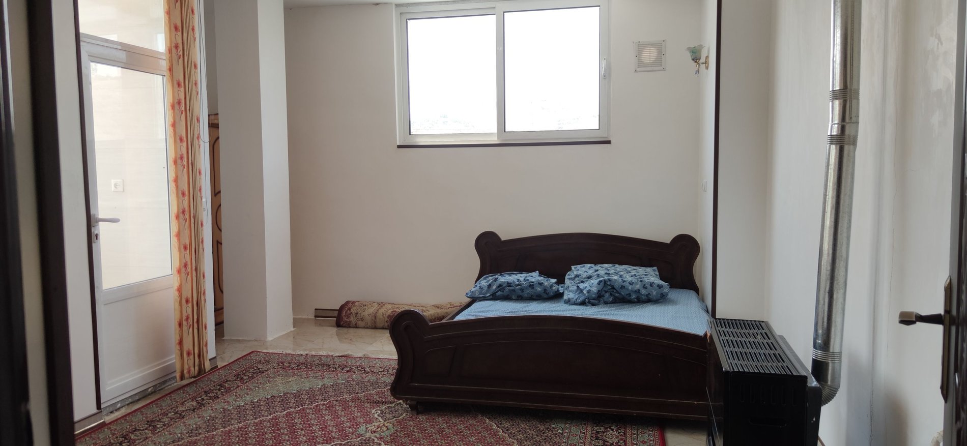 ویلا ساحلی روف گاردن