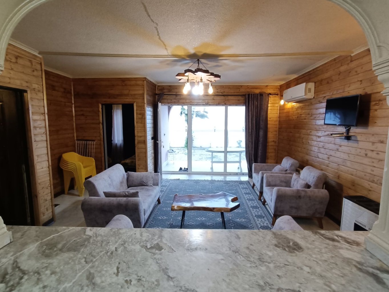 دوخوابه ساحلی طوفان 2