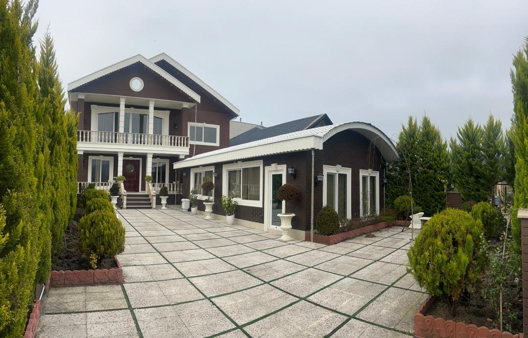 ویلا سه خوابه دوبلکس استخردار آبگرم سیسرا