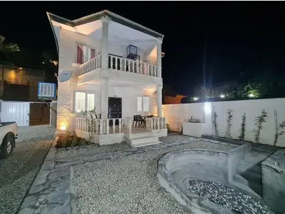 ویلا دوخوابه الارا