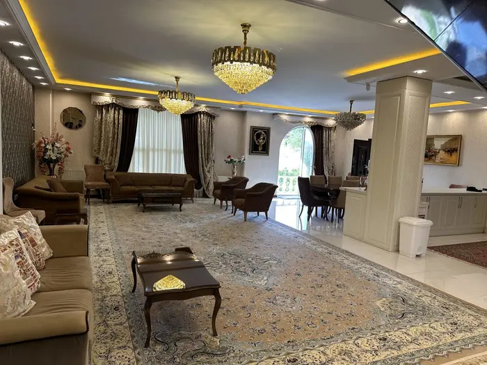 ویلا سه خوابه تریپلکس استخردار آبگرم عمارت آرین