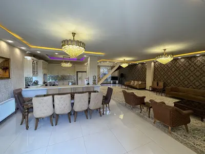 ویلا سه خوابه تریپلکس استخردار آبگرم عمارت آرین