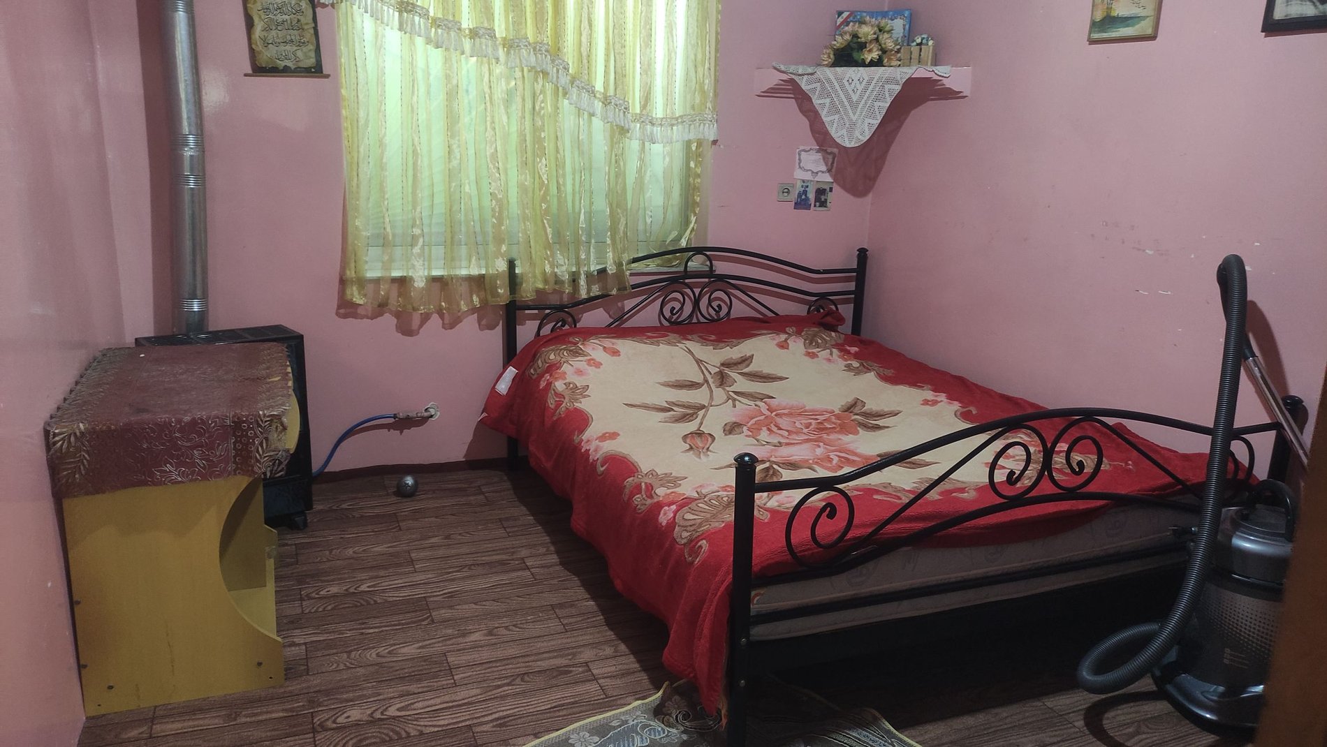 دوخوابه بهمنش