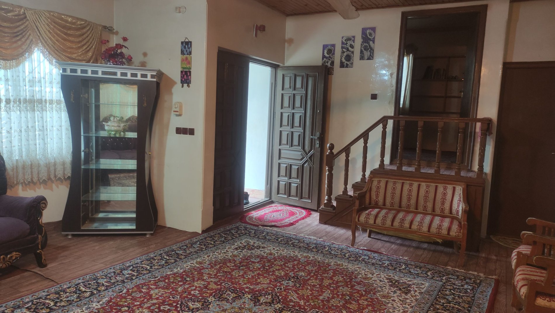 دوخوابه بهمنش