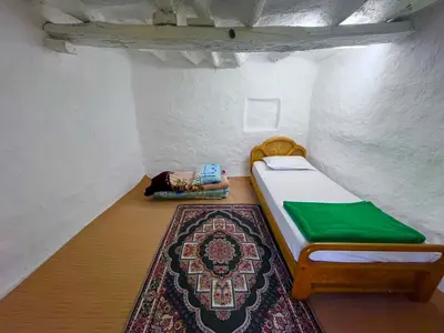 اقامتگاه سنتی دوخوابه خانه پدری واحد ۱