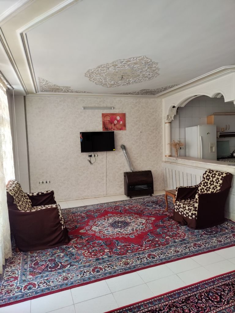 آپارتمان یک خوابه شاهرخی