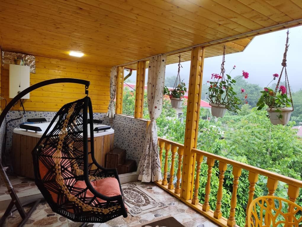 شش خوابه استخردار آبگرم مرکیه