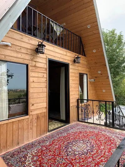 کلبه یک خوابه سوئیسی زیباران