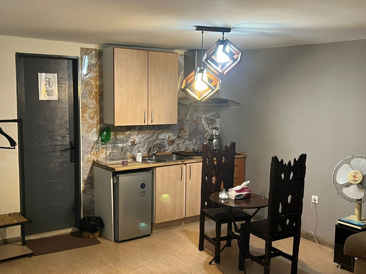 فلت نگین گیشا