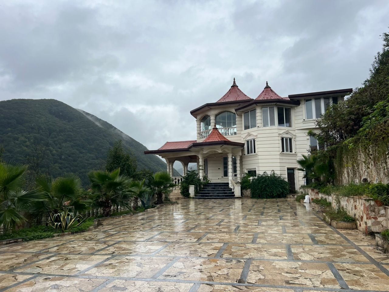 هفت خوابه استخردار آبگرم گیلده