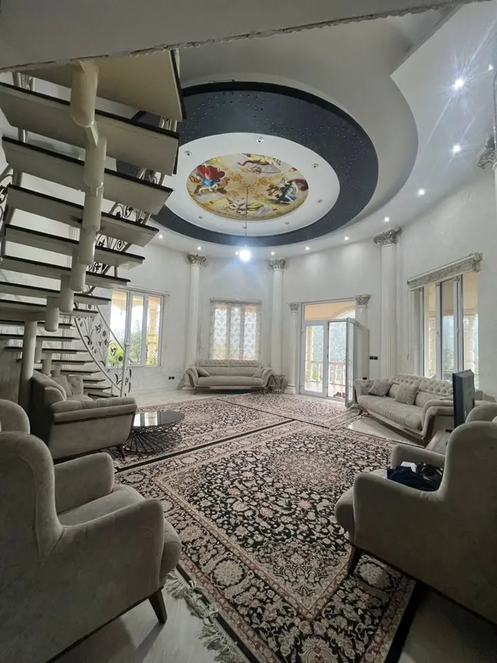 ویلا هفت خوابه استخردار آبگرم گیلده