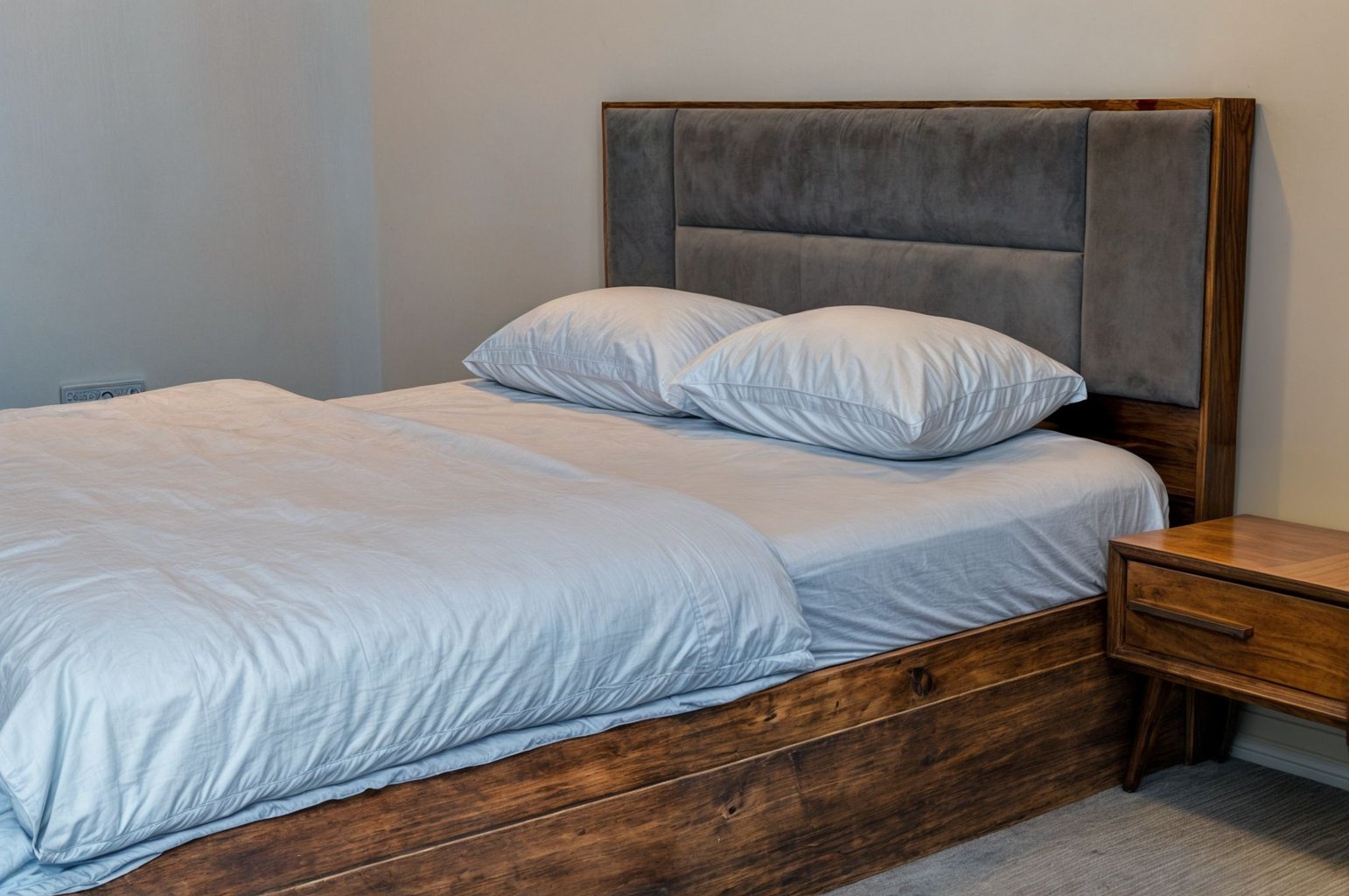 دوخوابه سعادت آباد منفی 2