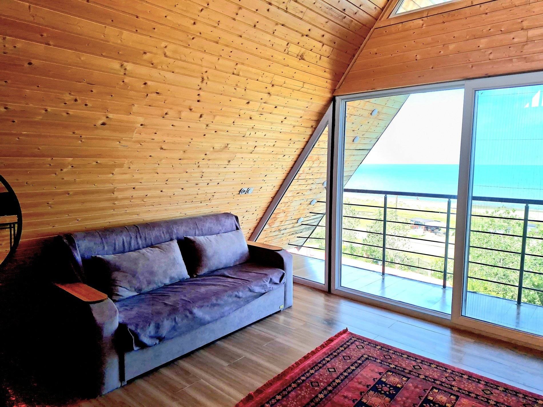 مجتمع اقامتی یک خوابه ساحلی آرتیمیا واحد 6