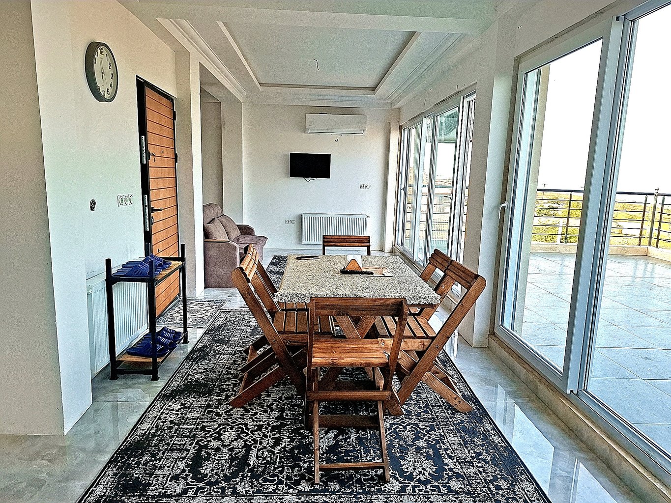 یک خوابه ساحلی آرتیمیا واحد 5