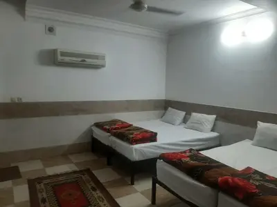 مسافرخانه هتل اعتماد - واحد چهارتخته 2