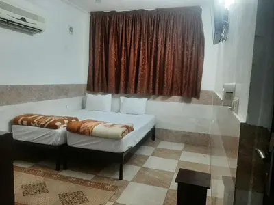 مسافرخانه هتل اعتماد - واحد دوتخته 1