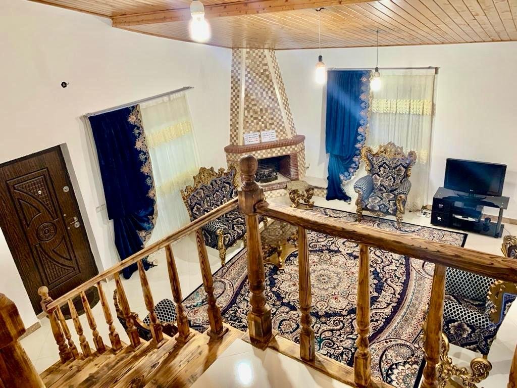 ویلا دوخوابه دوبلکس استخردار آبگرم گل‌مریم