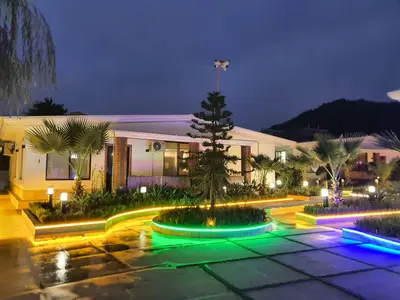 ویلا دوخوابه استخردار آبگرم یوتاب 1