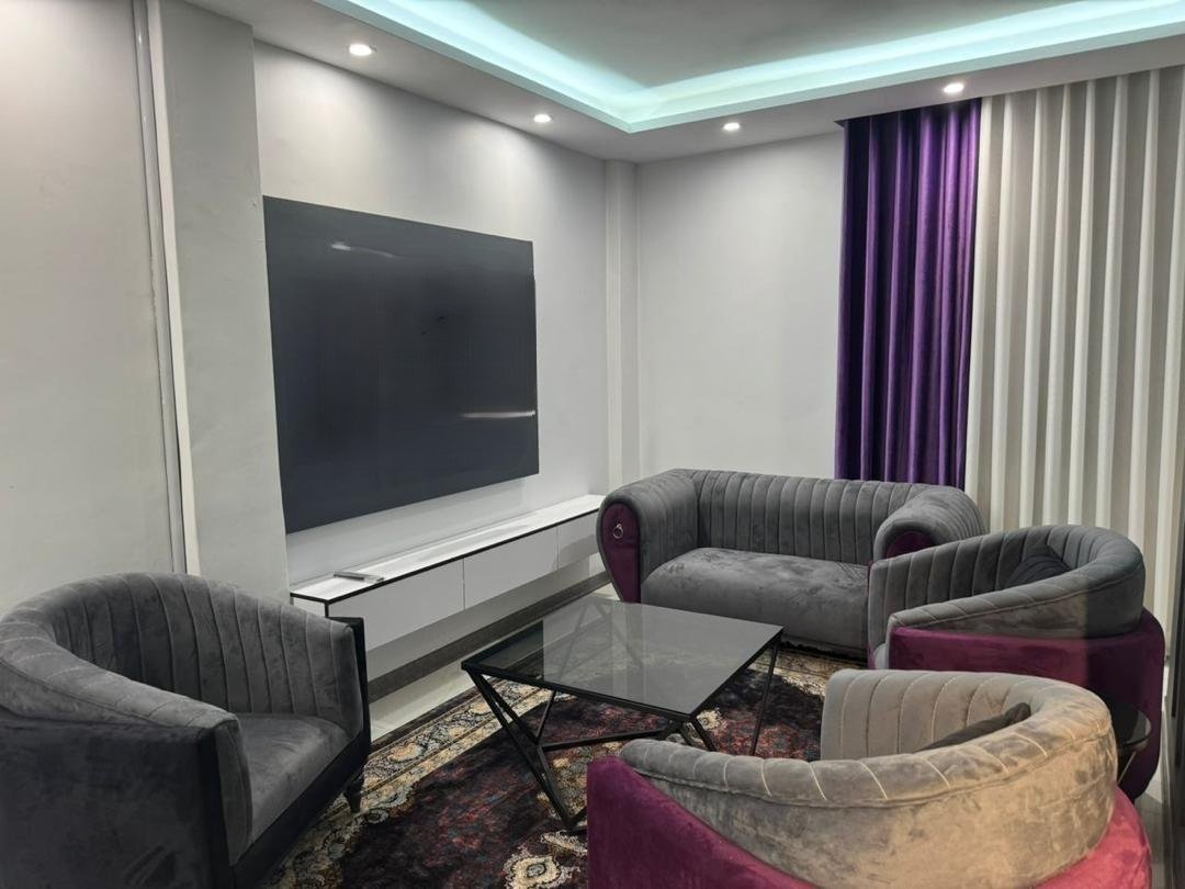 آپارتمان یک خوابه سرسبز 3 مرزداران