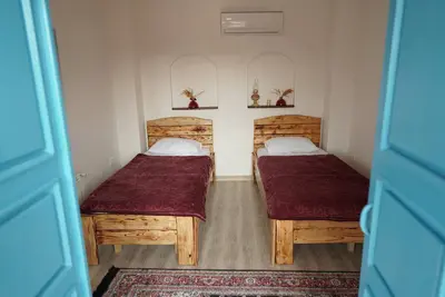 بومگردی انارگول - واحد تی تی