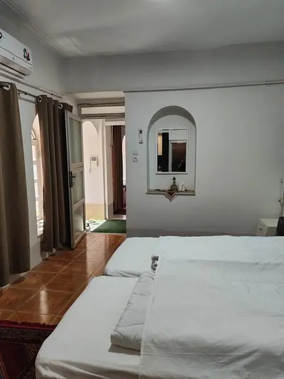 بومگردی ایرن - واحد 102