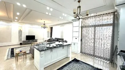 آپارتمان سه خوابه رویال صالح پور