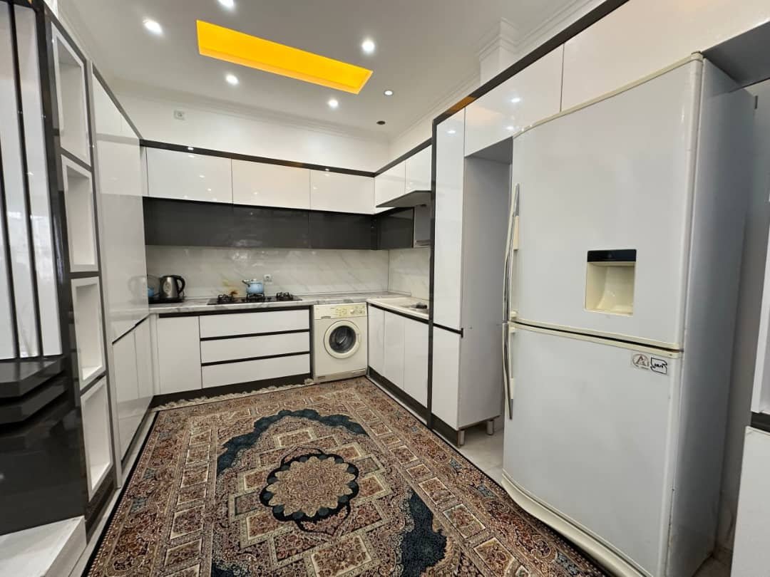 سه خوابه استخردار آبگرم ساحلی نظری