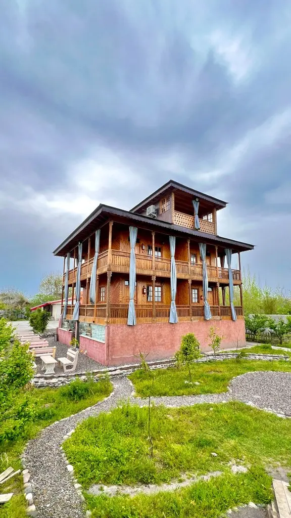 بوم گردی شاتوت - واحد 3