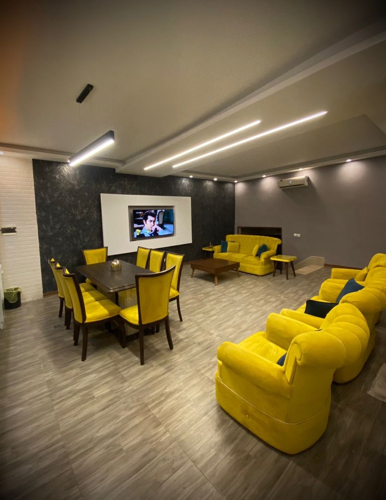 ویلا دوخوابه استخردار  خانه سبز ما