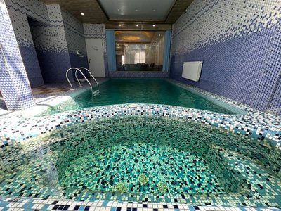 ویلا سه خوابه استخردار آبگرم ساحلی نظری