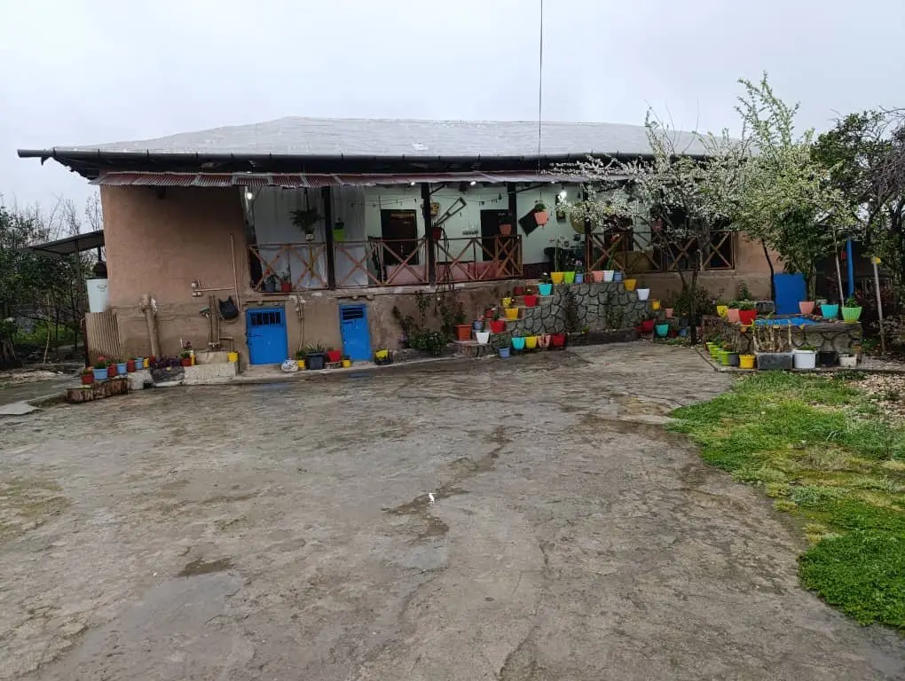 کلبه دوخوابه گل افشان