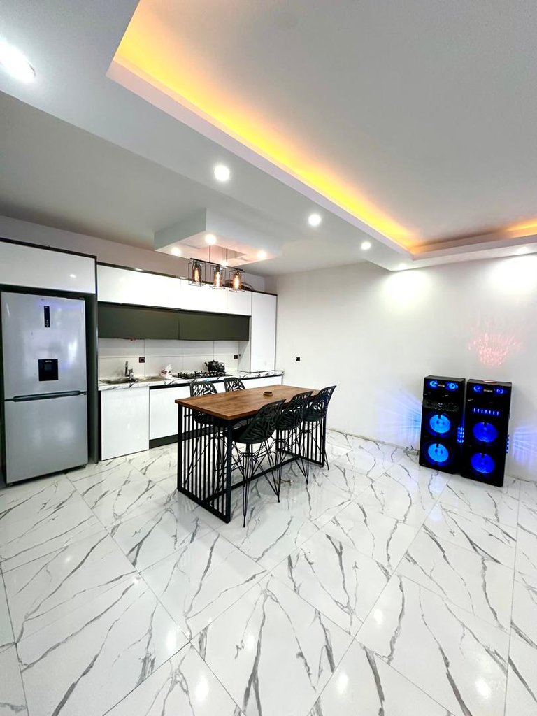 دوخوابه استخردار آبگرم لی لی