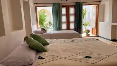 مجتمع اقامتی دبل نقره - بوتیک هتل سرای نفیس - واحد الماس