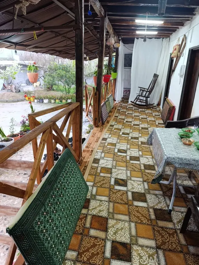 کلبه دوخوابه گل افشان