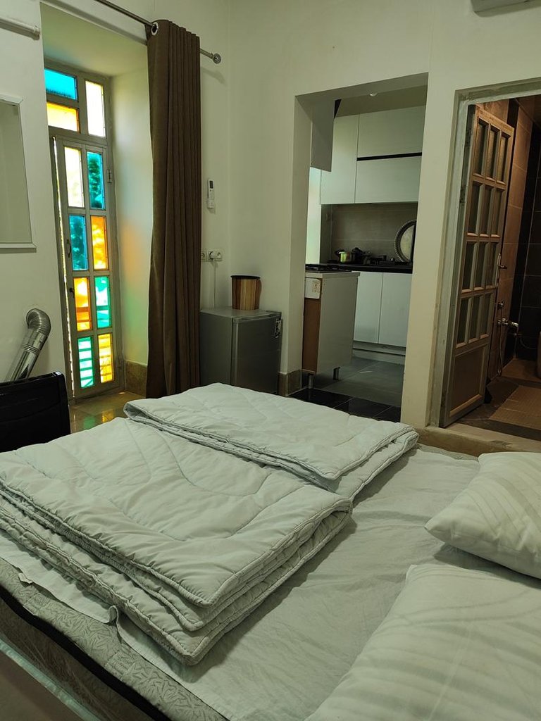 بومگردی ایرن - واحد 107