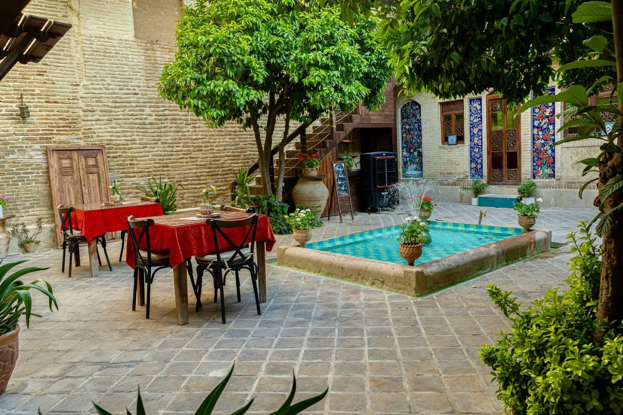 آبان - واحد نسیم